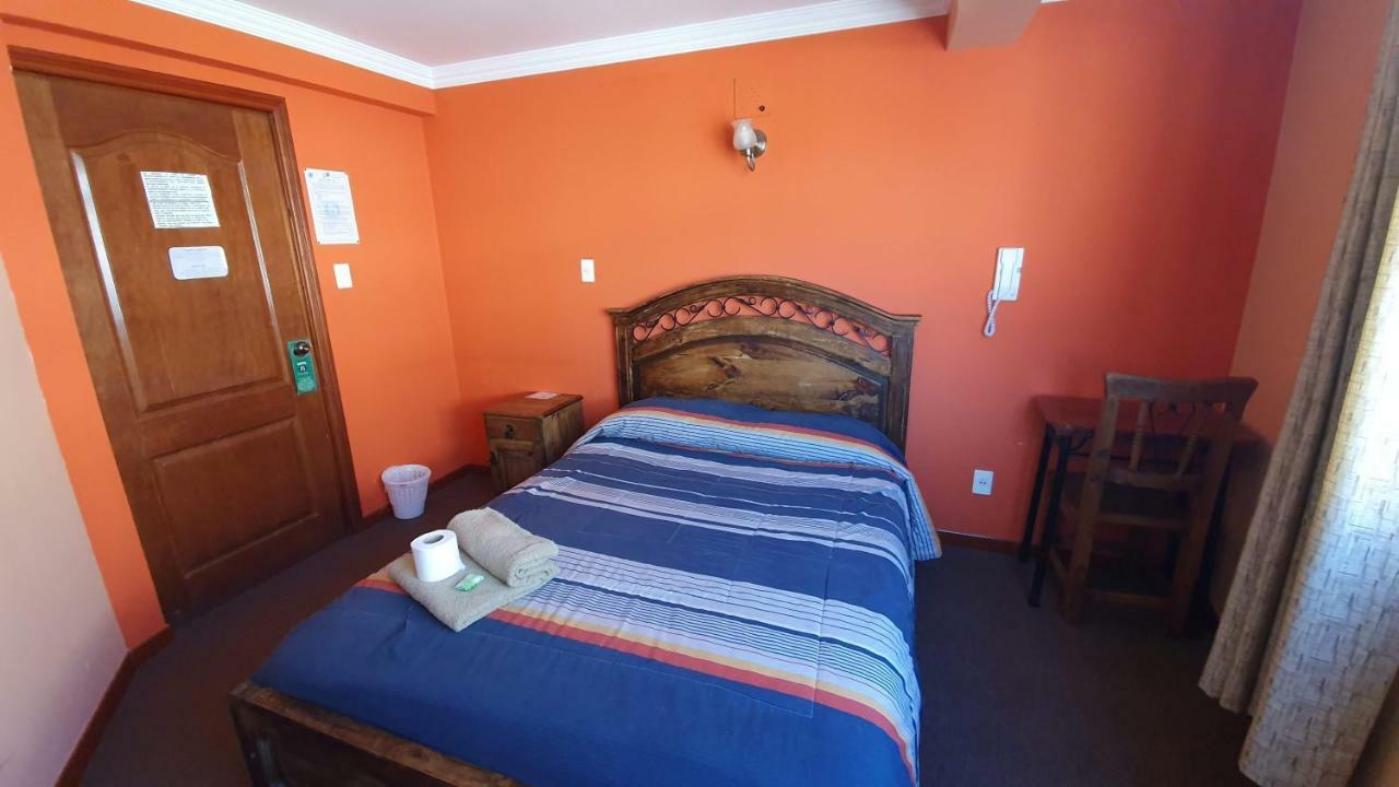 Bolivian Heights Hostel La Paz Exterior photo